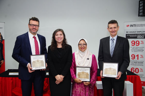 马来西亚英迪大学与斯威本科技大学建立合作